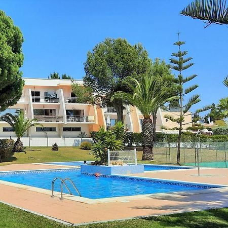 Armacao De Pera Brightness 2 With Pool By Homing Apartment Екстериор снимка