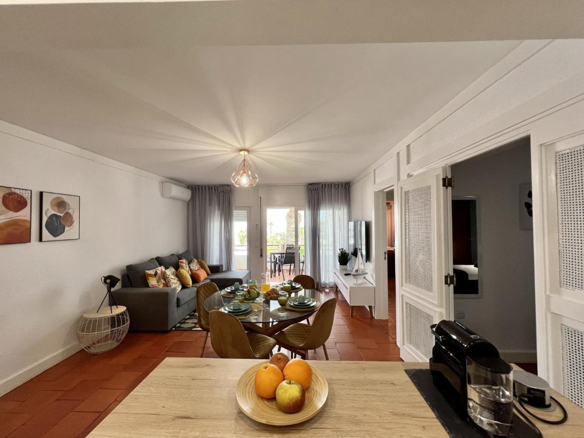Armacao De Pera Brightness 2 With Pool By Homing Apartment Екстериор снимка