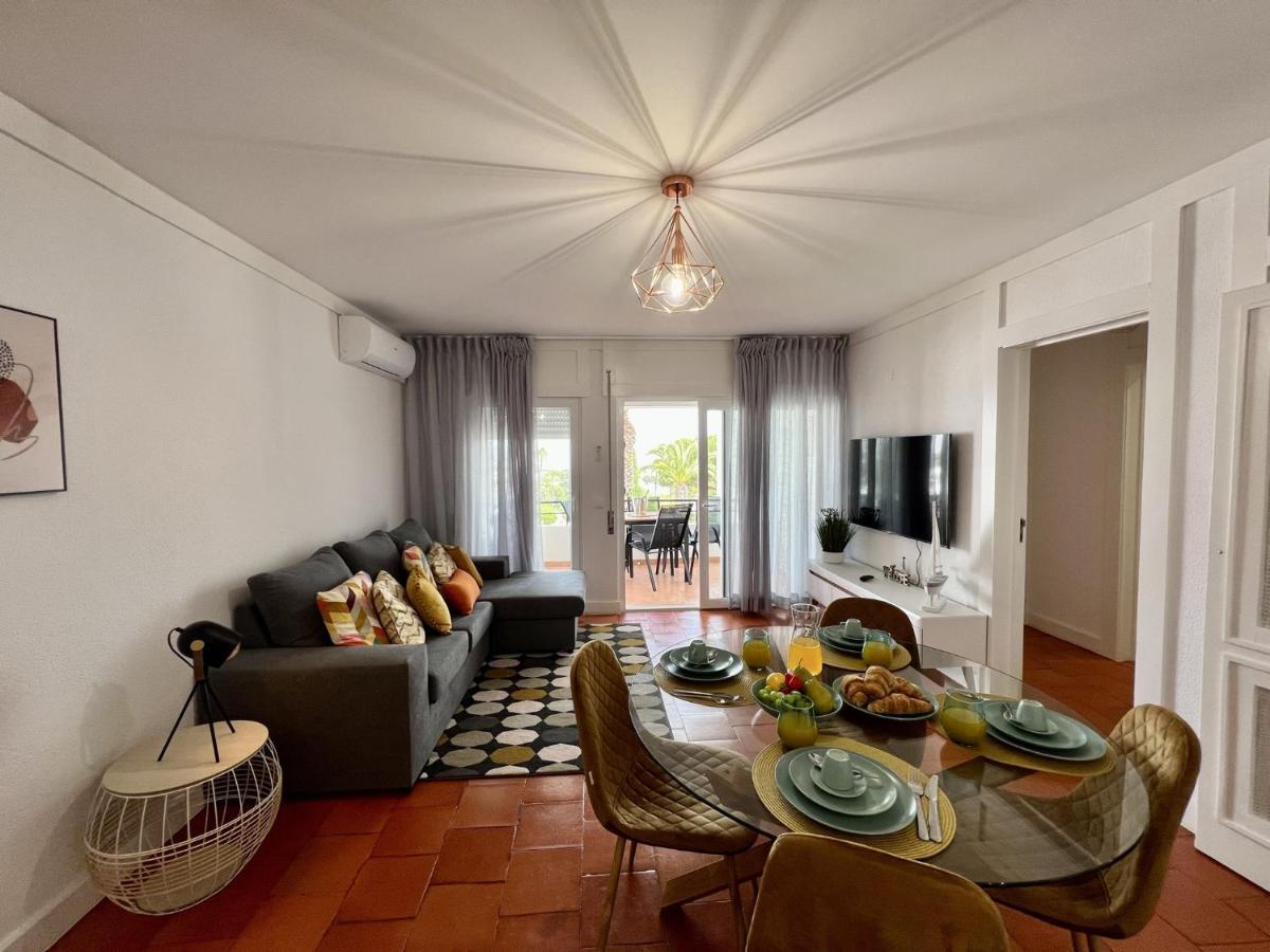 Armacao De Pera Brightness 2 With Pool By Homing Apartment Екстериор снимка